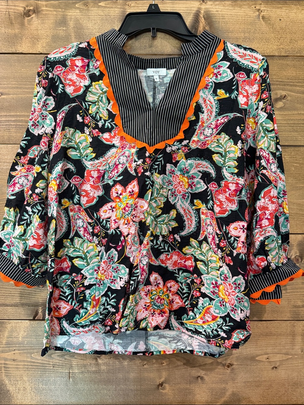 Voy Floral V‑Neck Blouse with Orange Trim
